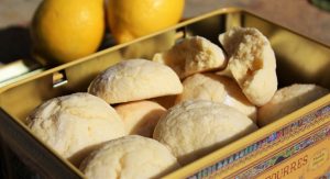 Délicimô ! - Recette des Craquelés au Citron de ma Grand-Mère - www.delicimo.fr