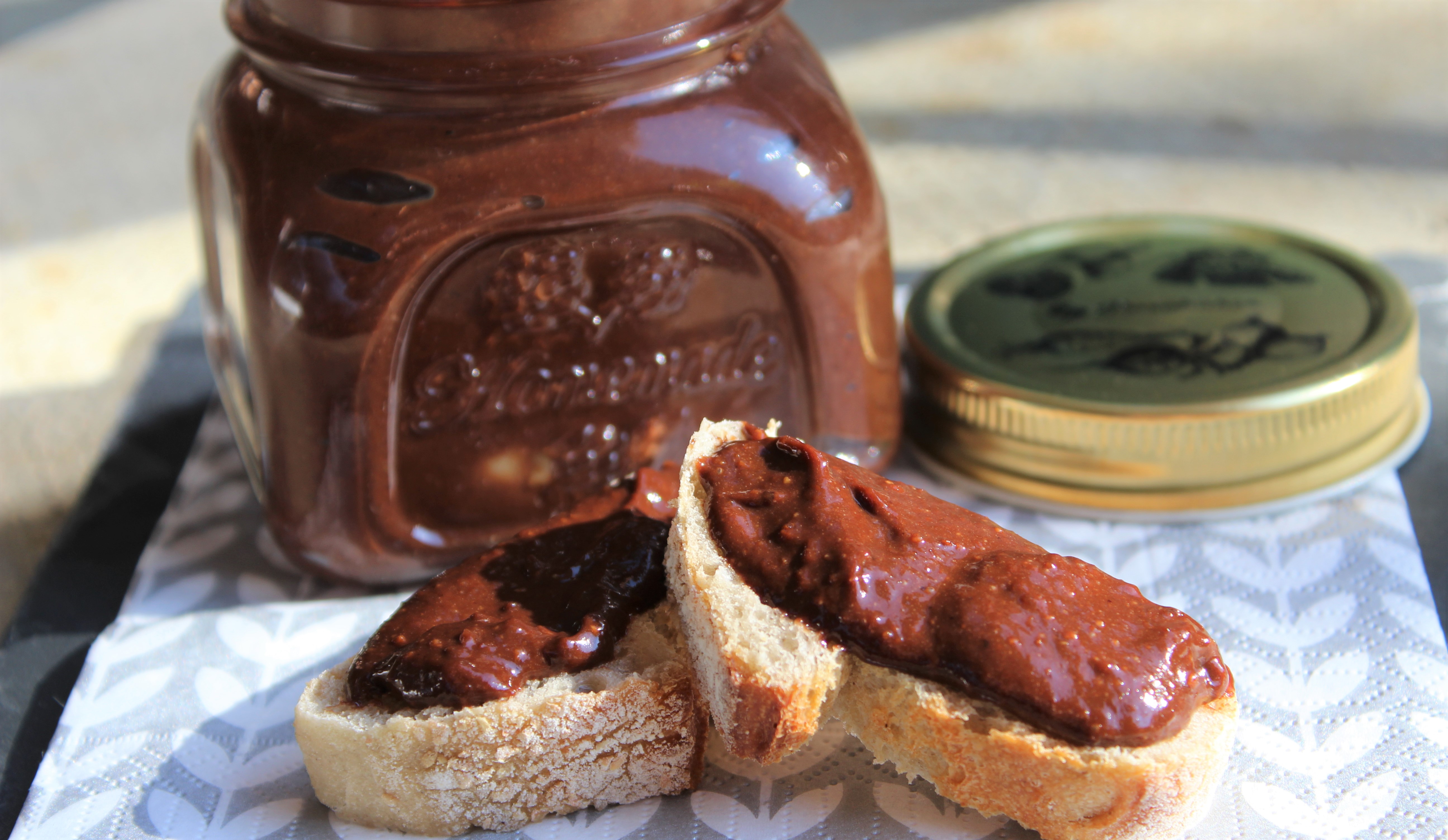 Pâte à Tartiner : Chocolat, Noisettes, Bananes