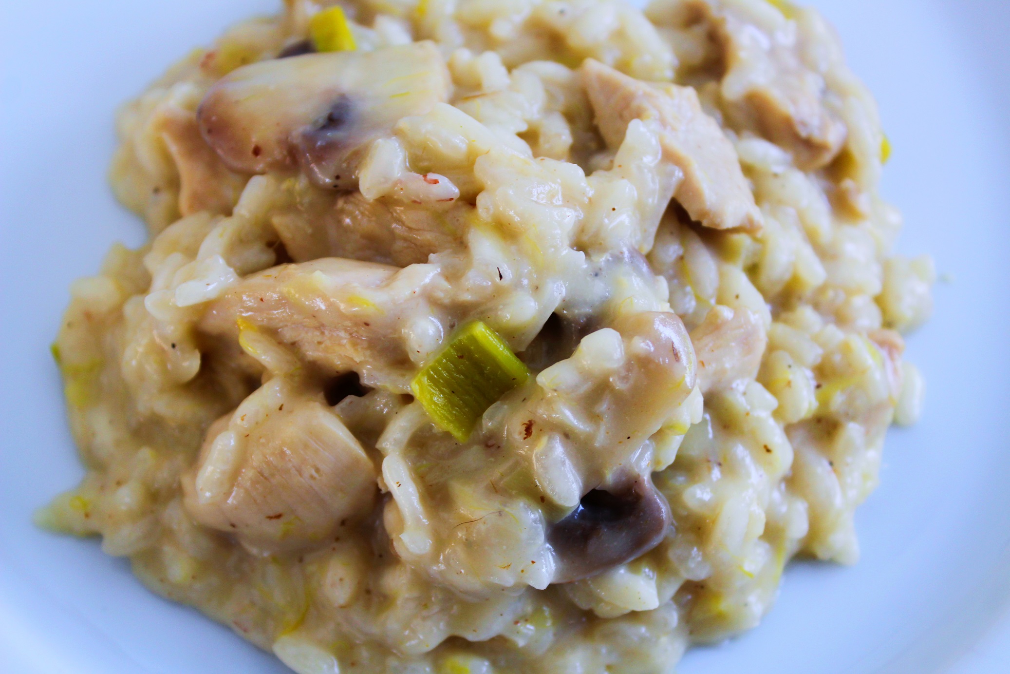 Risotto Crémeux au Poulet, Champignons et Poireaux