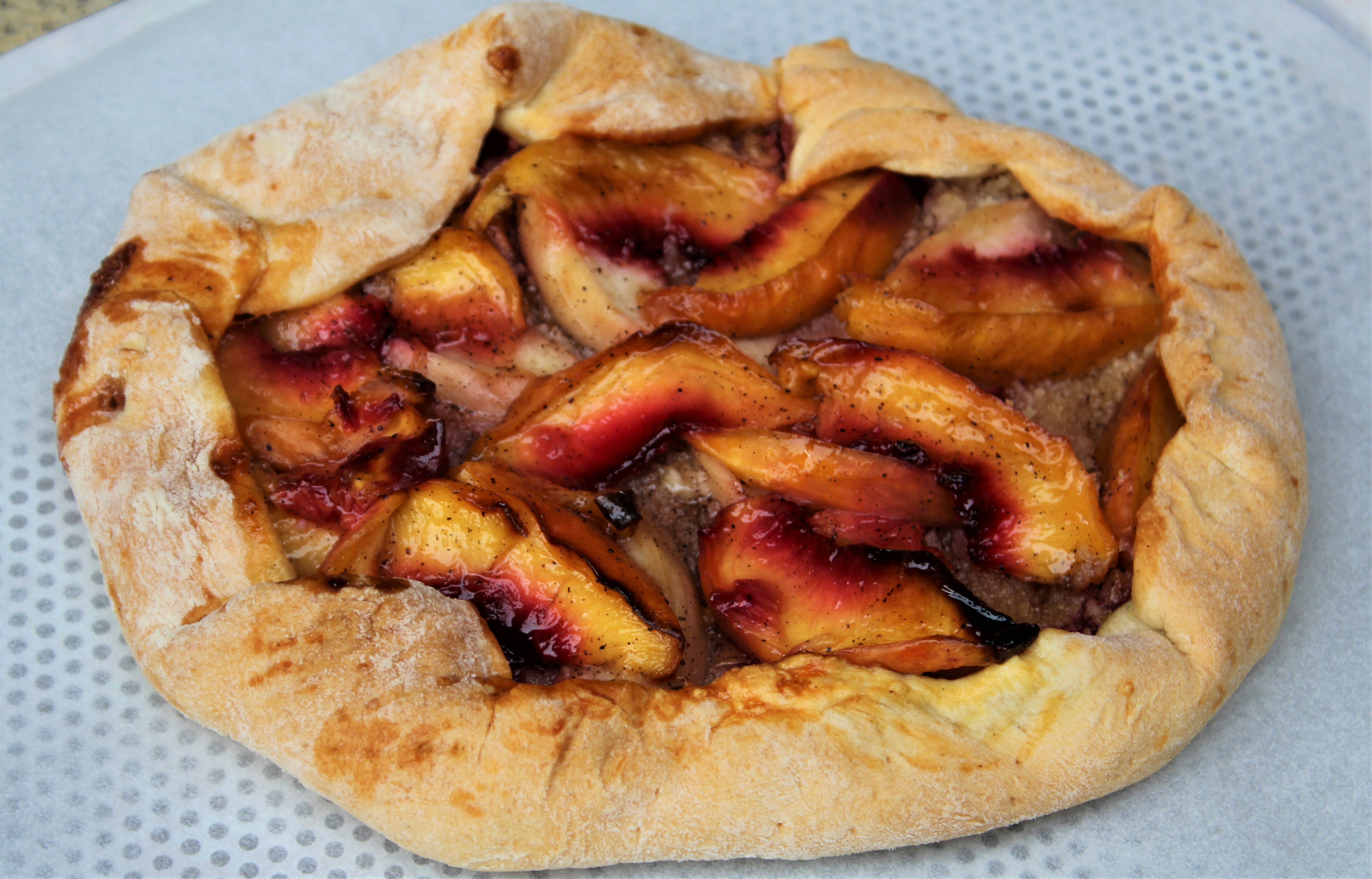 Tarte Rustique aux Nectarines