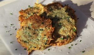 Délicimô ! - Recette Galettes de Courgettes Râpées - www.delicimo.fr