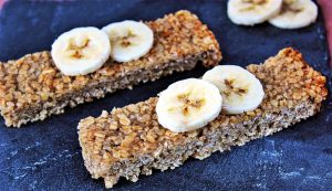 Délicimô ! - Flapjack à la Banane (Barre Céréales Flocon Avoine) - www.delicimo.fr