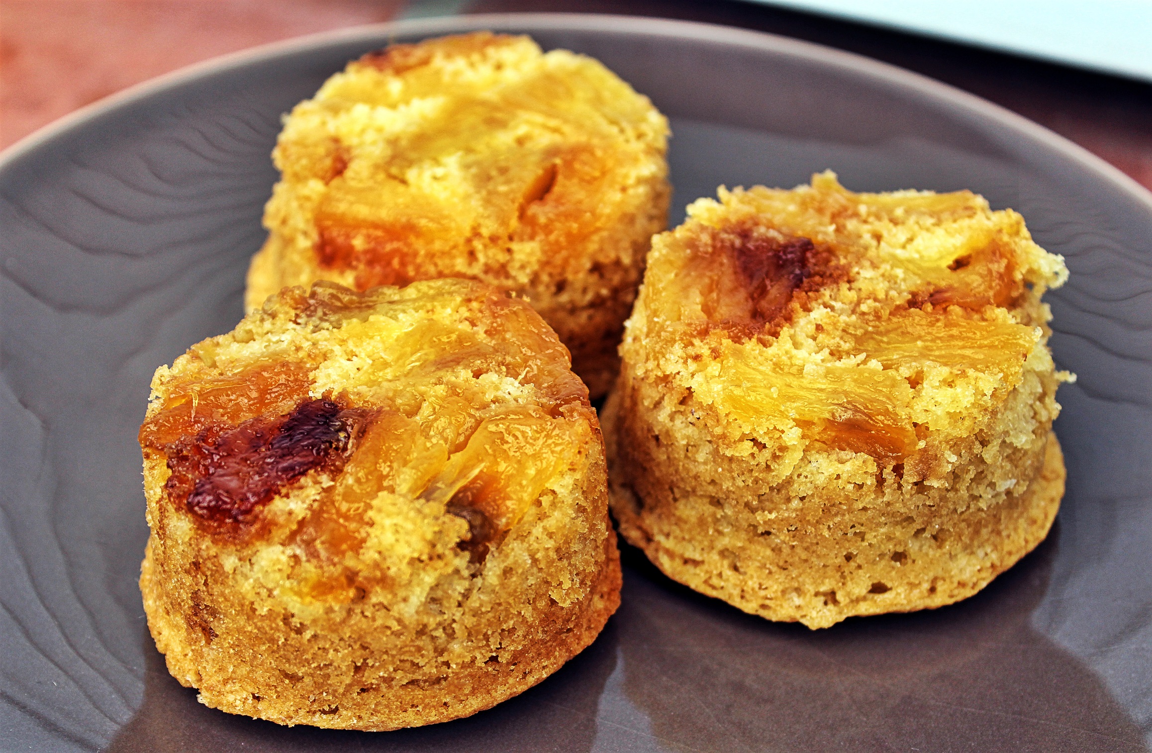 Mini Gâteaux Renversés à l’Ananas