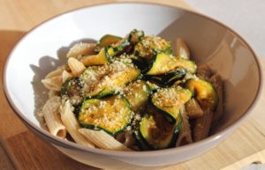 Délicimô ! - Recette Pâtes Linguine aux Courgettes et Mélanges Epices Maggi - www.delicimo.fr