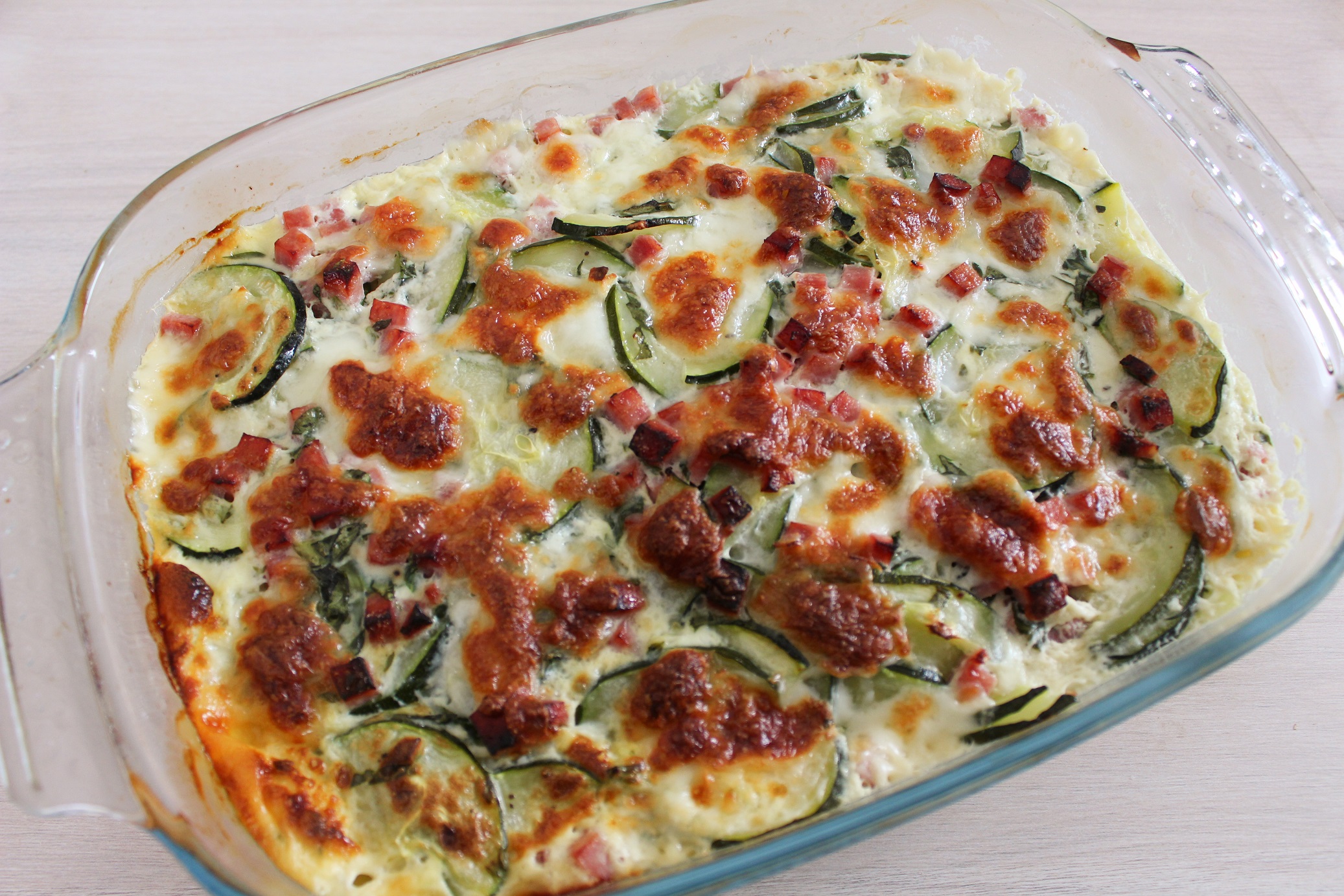 Gratin de Courgettes à la Mozzarella et au Basilic