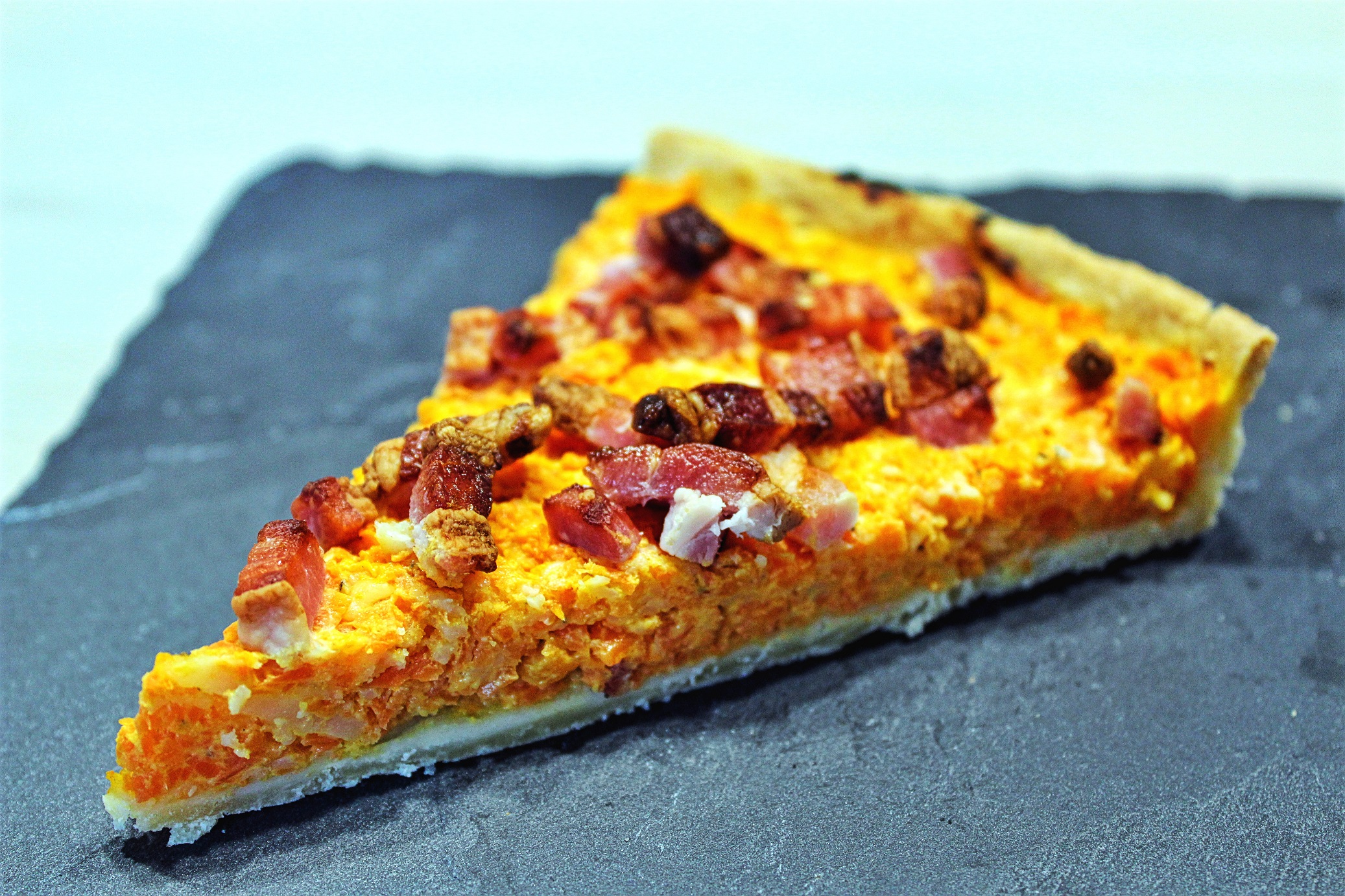 Tarte aux Carottes et aux Lardons