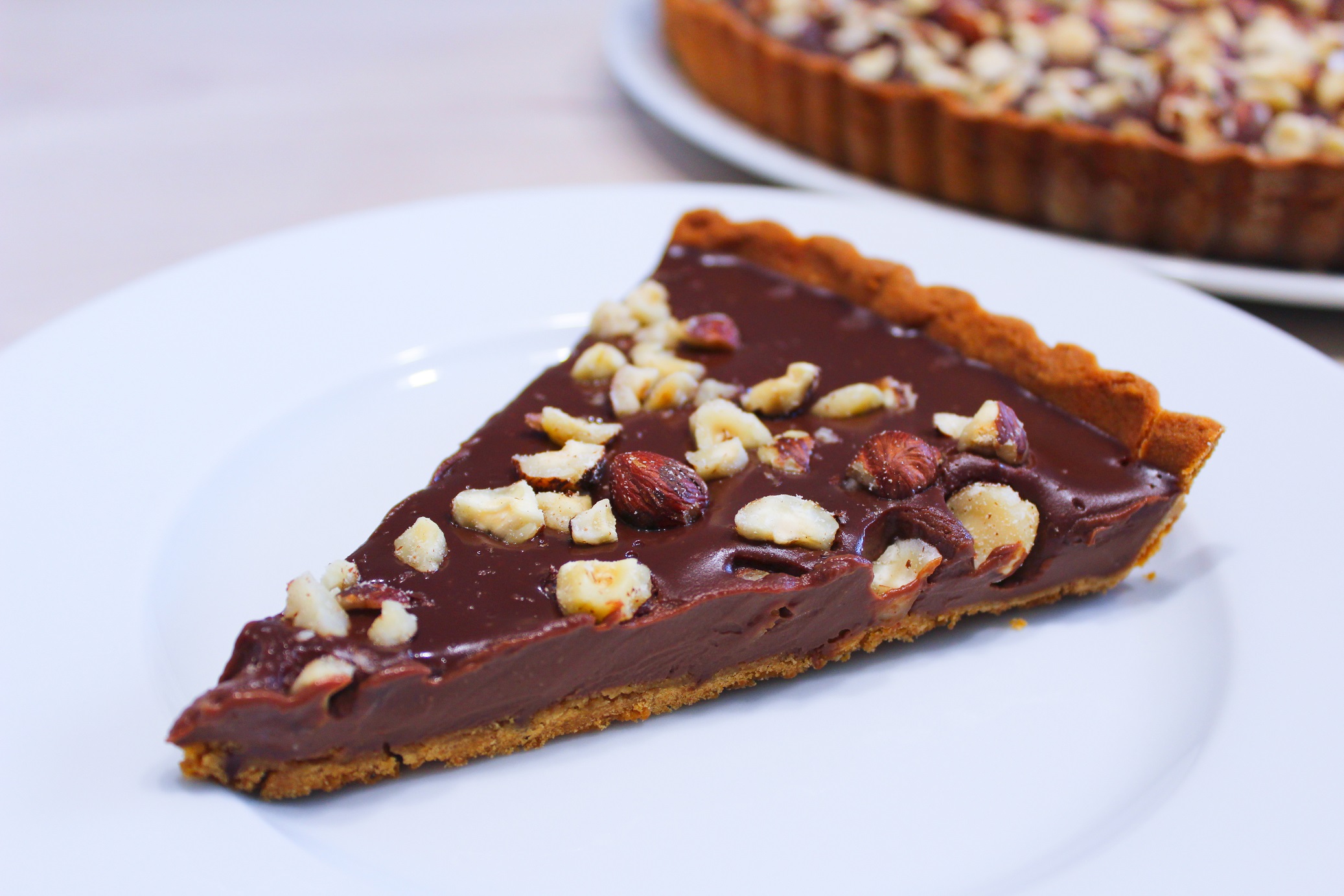 Délicimô ! - Recette de la Traditionnelle Tarte au Chocolat et Noisette - www.delicimo.fr