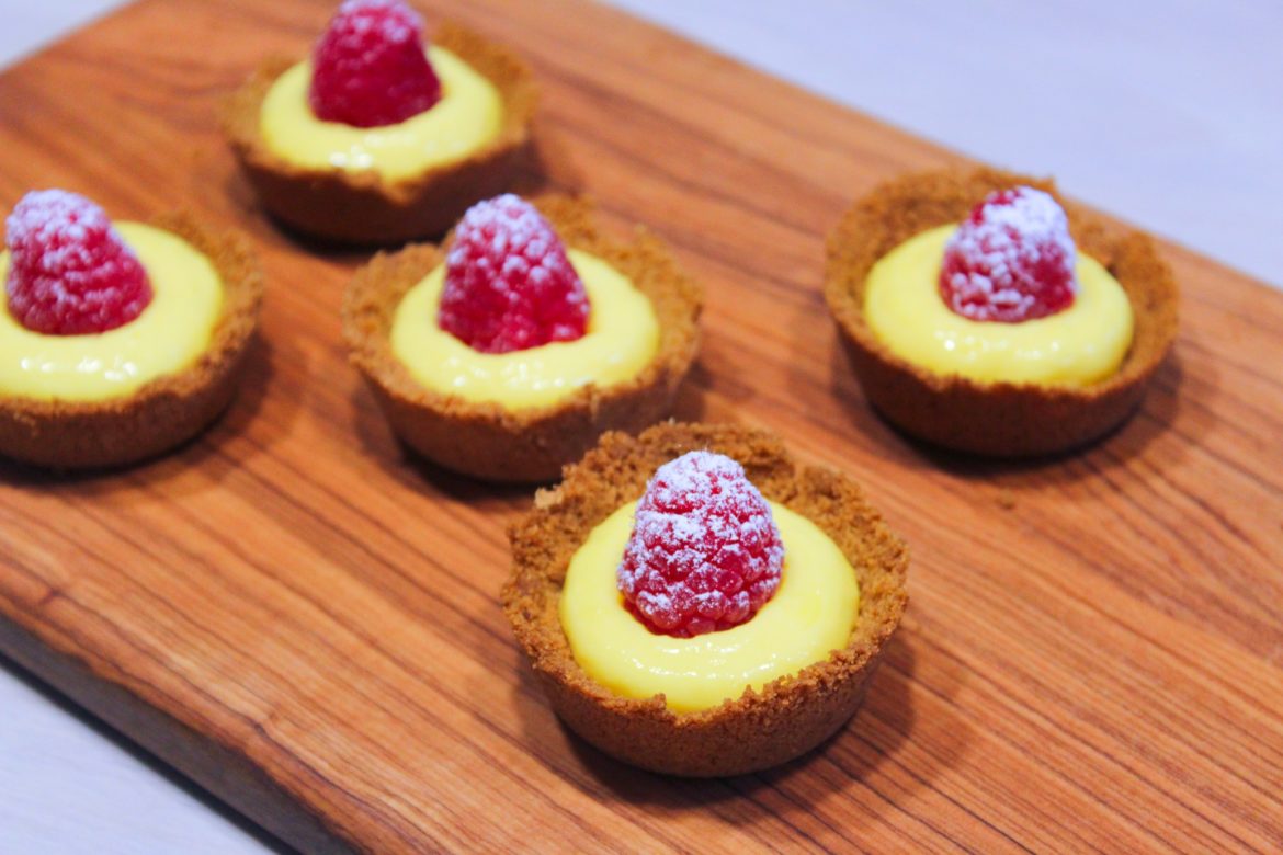 Mini-Tartelettes au Lemon Curd et Framboises